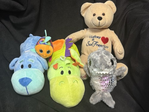 Lot small assorted plush - of,