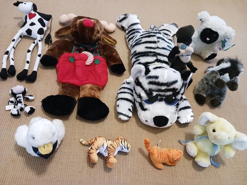 Lot stuffed plush - of, 11